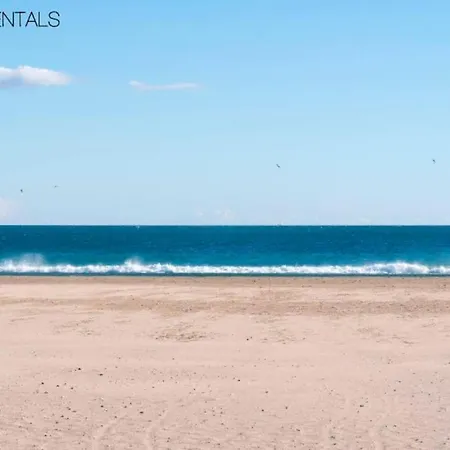 Aventura Seaside - With A/c Apartment La Pineda