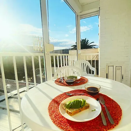 Aventura Seaside - With A/c